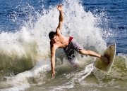 开云体育-文班亚马的夜行神迹，F1街道赛之夜，他用连续得分拉开时代的差距