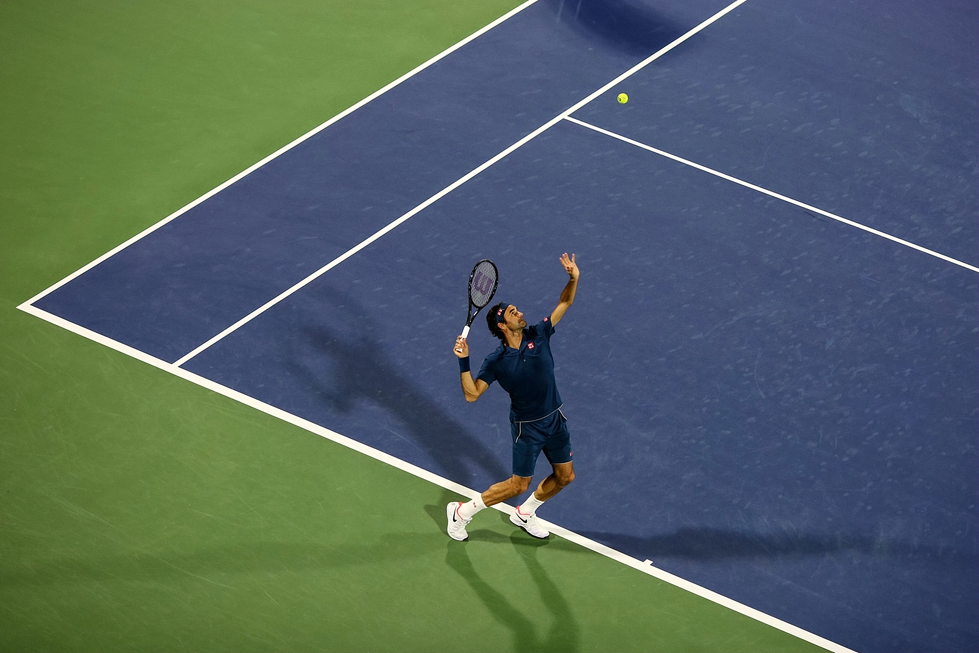 英国网球队横扫西班牙网球队，费德勒三分雨点燃全场