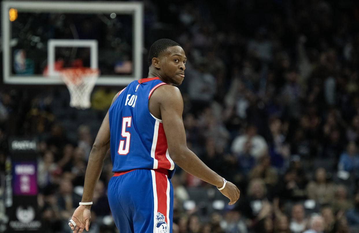 马刺横扫德国男篮,福克斯爆发神勇的简单介绍 马刺横扫德国男篮,福克斯爆发神勇的简单介绍