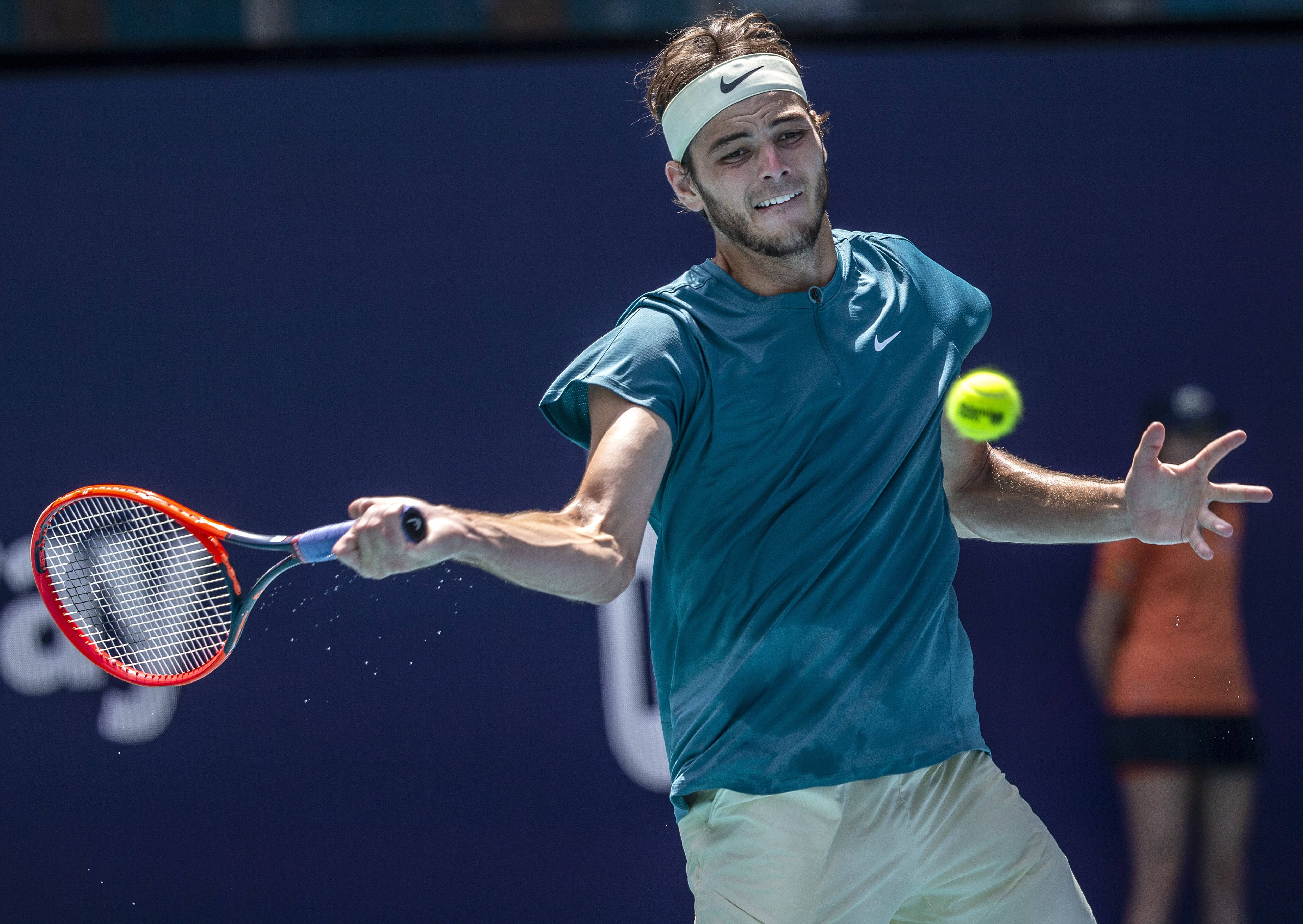 关于西班牙网球队爆冷日本网球队,德约科维奇惊艳世界的信息 关于西班牙网球队爆冷日本网球队,德约科维奇惊艳世界的信息