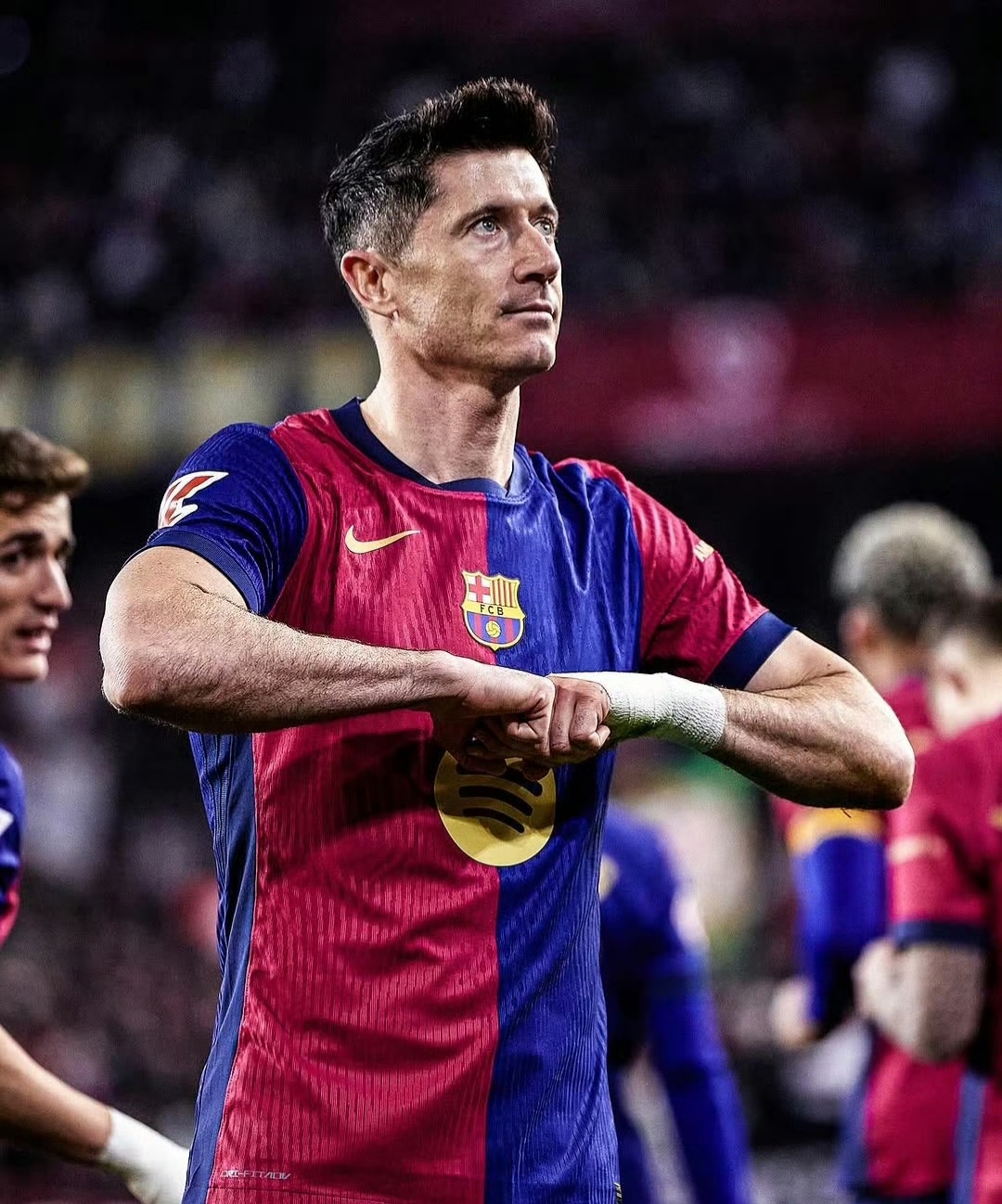 关于拜仁慕尼黑主场力克曼彻斯特城进半决赛的信息