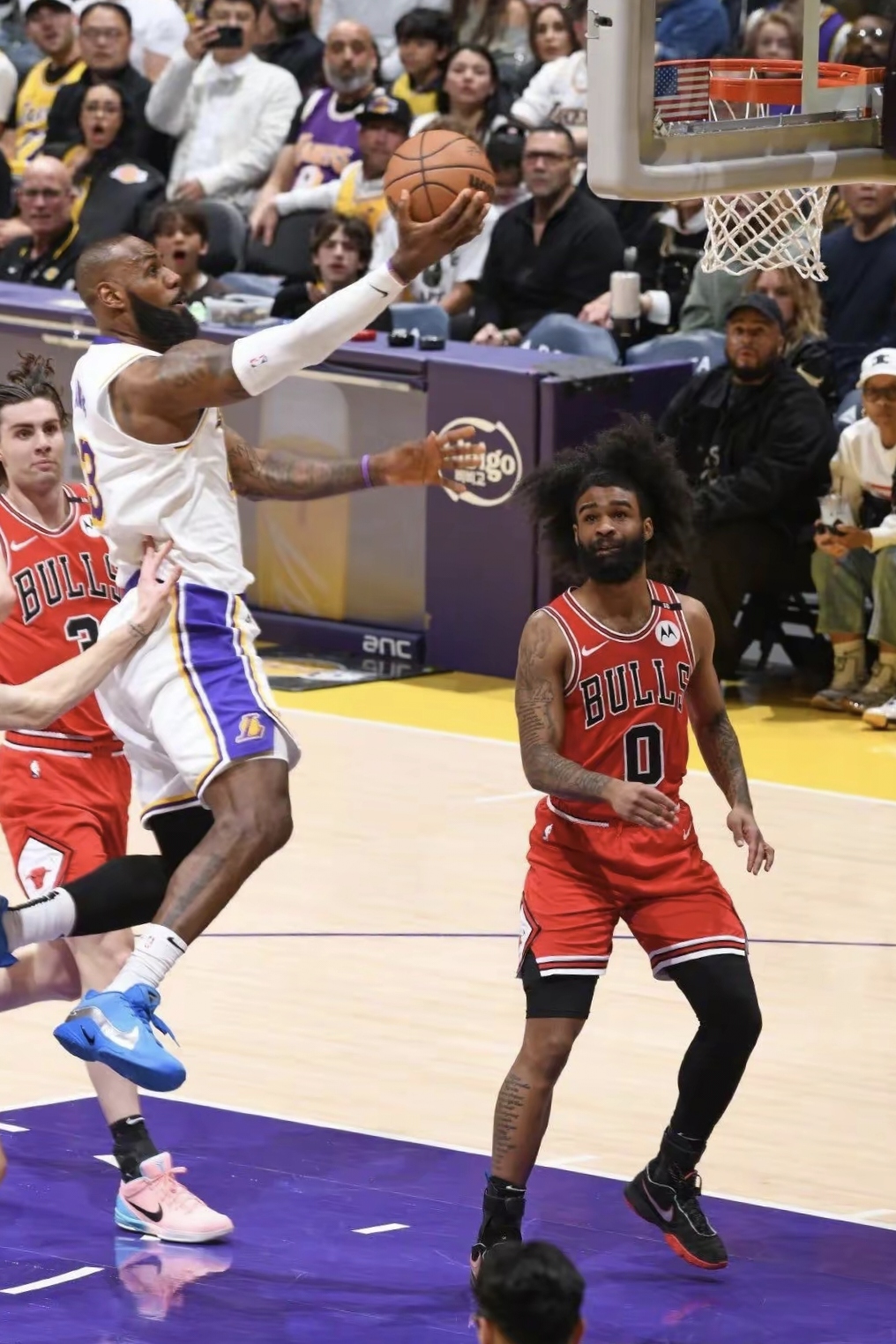 公牛年轻阵容崛起，逆袭新赛季战绩的简单介绍