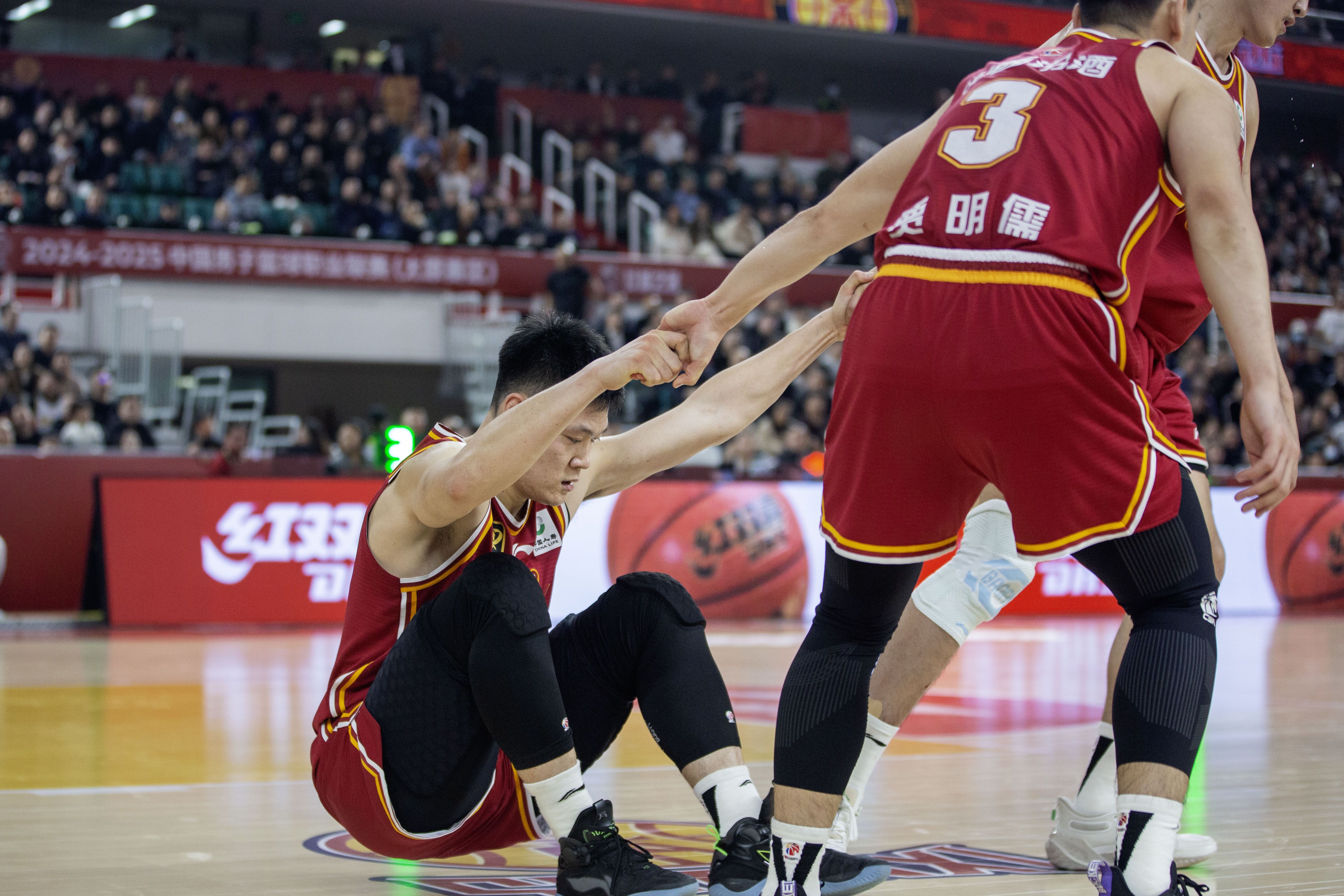 首发阵容调整:山西队试图打破连败记录的简单介绍 首发阵容调整:山西队试图打破连败记录的简单介绍