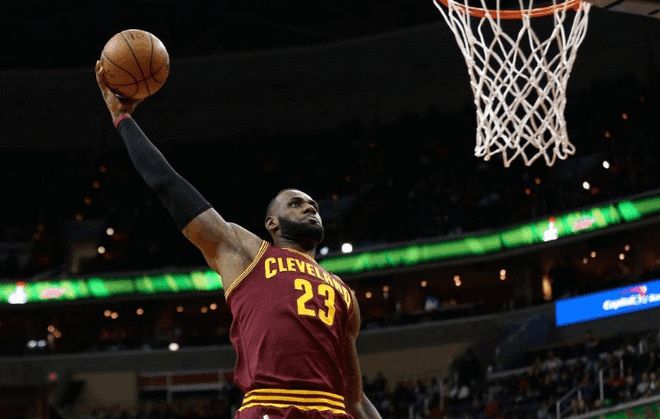 防守端的表现成为球队的致胜法宝的简单介绍