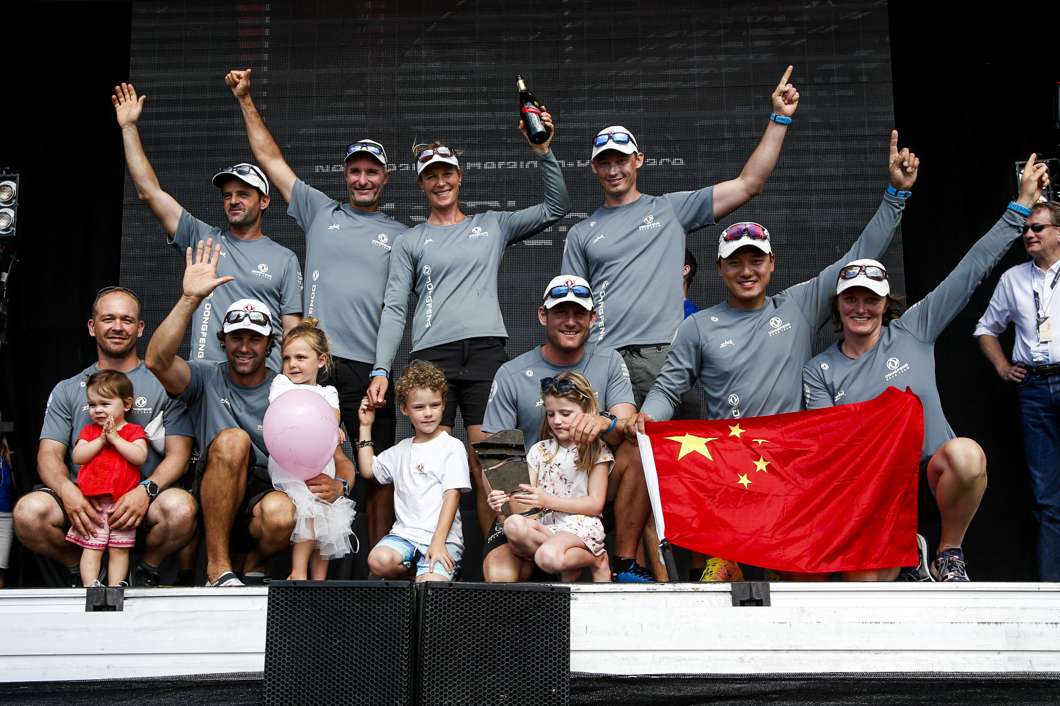 上海队员合作默契,成功夺冠赏心悦目的简单介绍 上海队员合作默契,成功夺冠赏心悦目的简单介绍