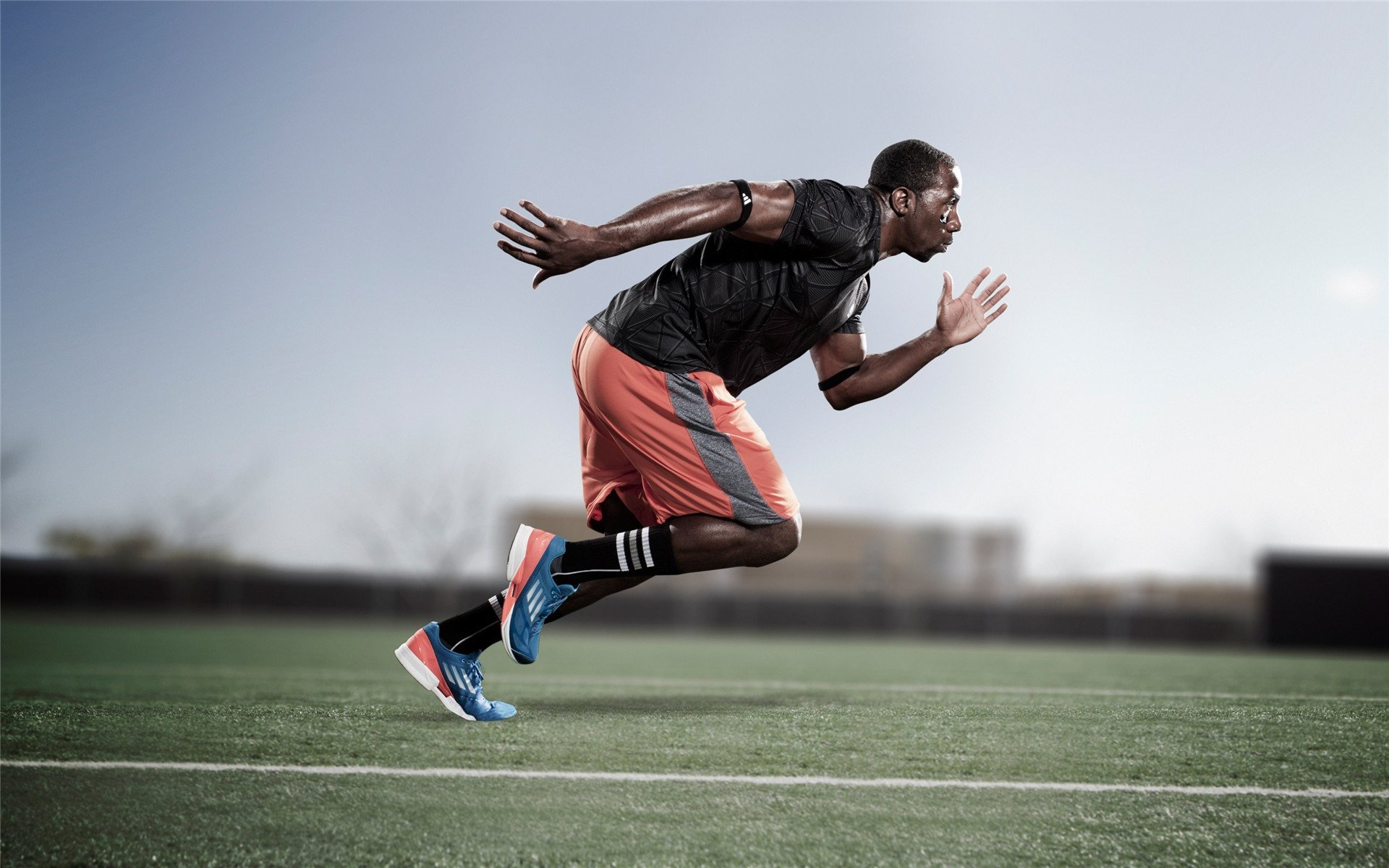 红土之王跨域称雄,纳达尔澳网完胜温网,诠释何为全场统治